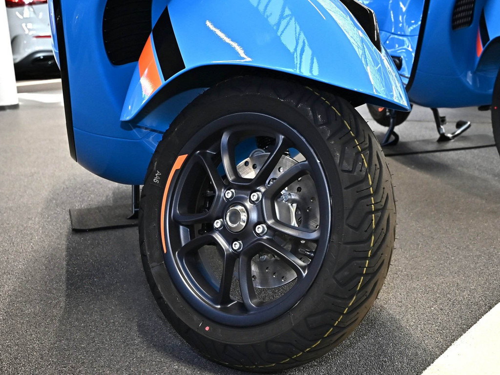 Bild 4 - GTS SuperSport 125 E5 +