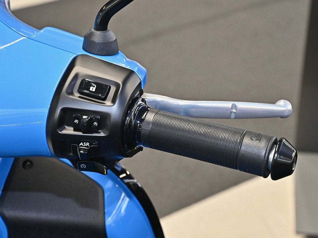 Bild 8 - GTS SuperSport 125 E5 +