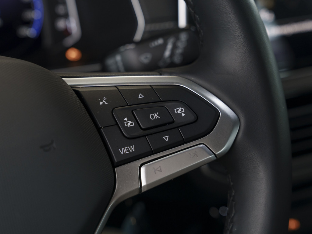 Bild 19 - T-Cross R-Line 1.0 l TSI