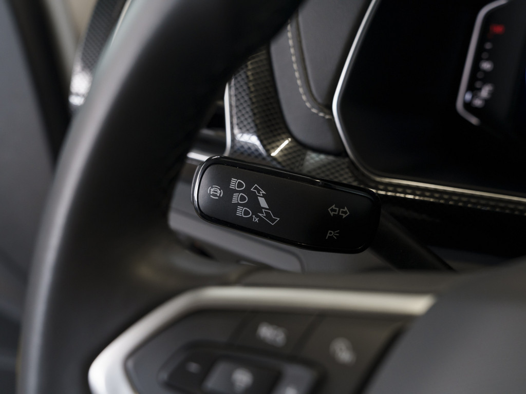 Bild 20 - T-Cross R-Line 1.0 l TSI