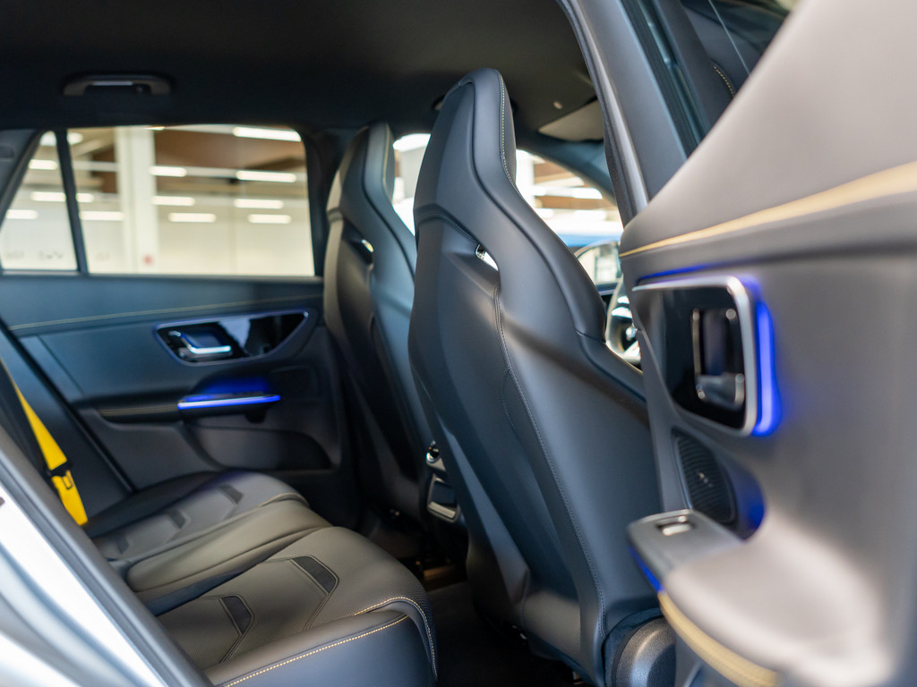 Bild 8 - GLC 63 AMG S E PERFORMANCE Edition 1 Premium Magno
