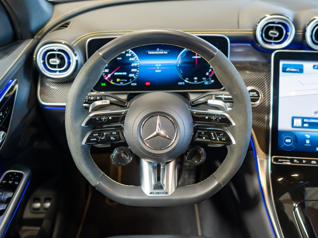 Bild 11 - GLC 63 AMG S E PERFORMANCE Edition 1 Premium Magno