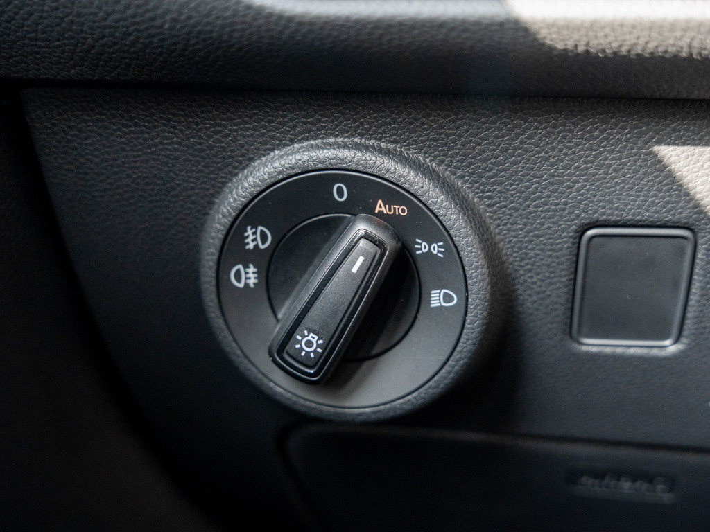 Bild 25 - Ateca 1.5 TSI ACT FR Kam. Navi Sportp. Virtual