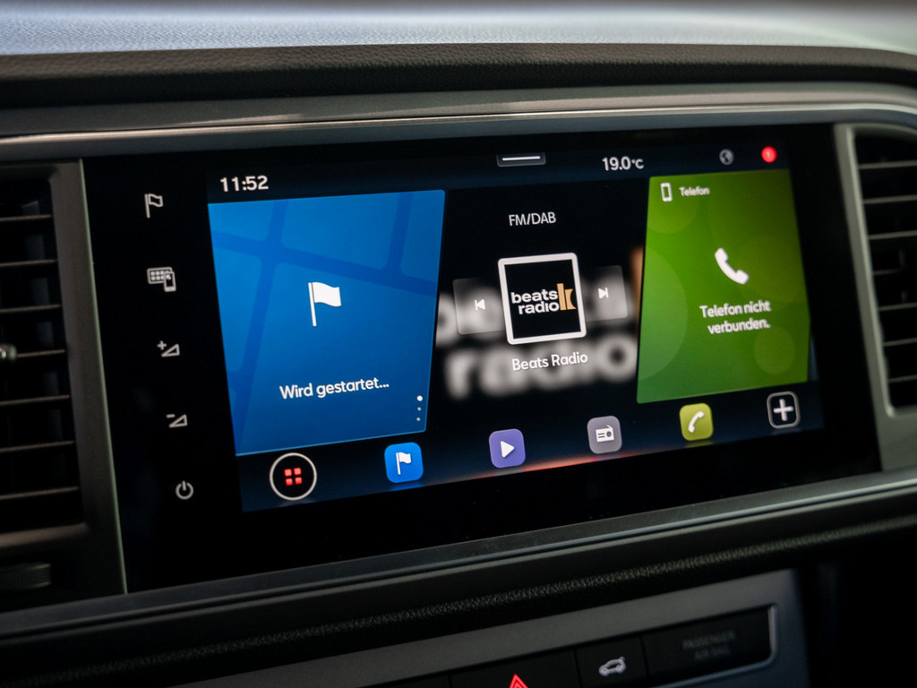 Bild 12 - Ateca 1.5 TSI ACT FR Kam. Navi Sportp. Virtual