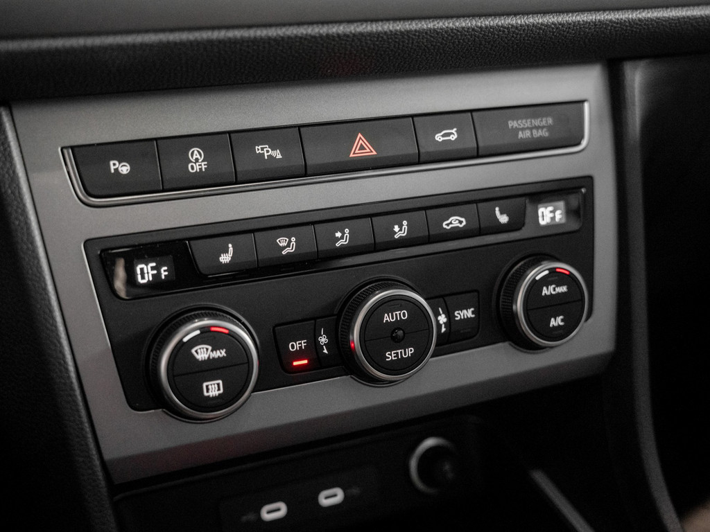 Bild 19 - Ateca 1.5 TSI ACT FR Kam. Navi Sportp. Virtual