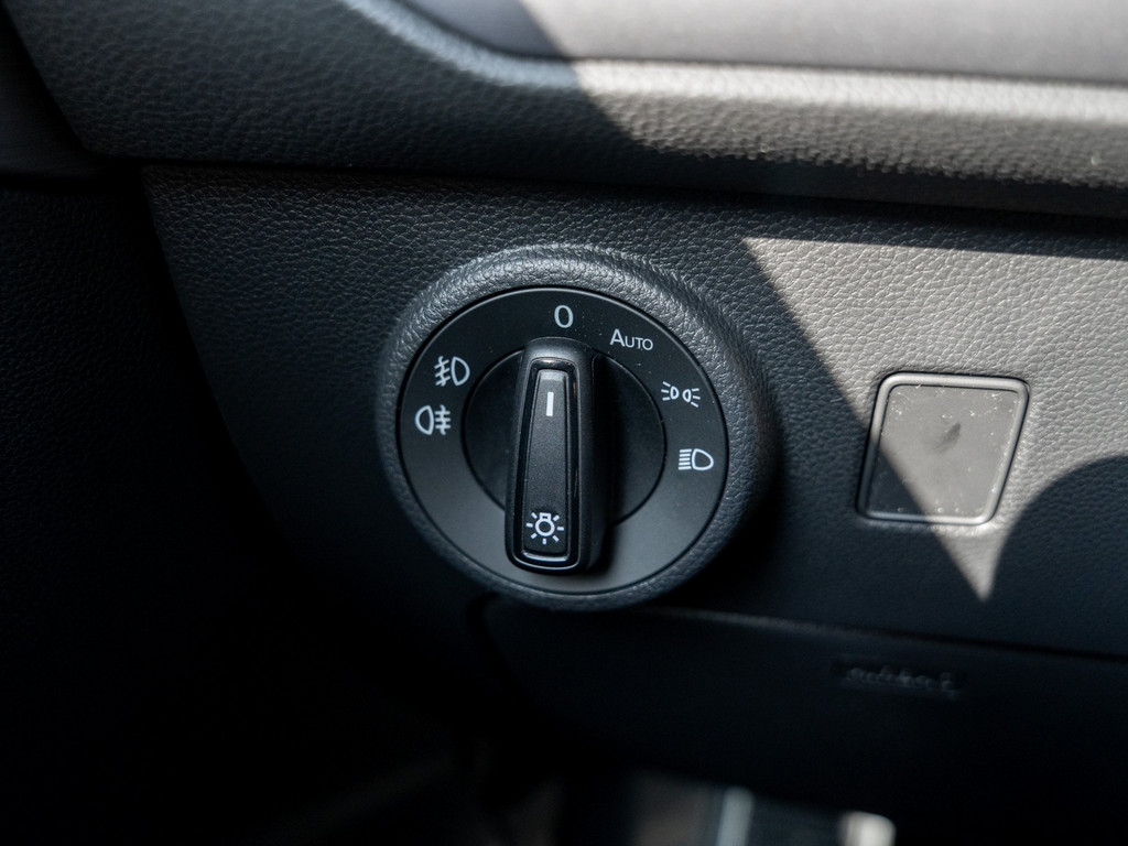 Bild 25 - Ateca 1.5 TSI ACT FR Kam. Navi Sportp. Virtual