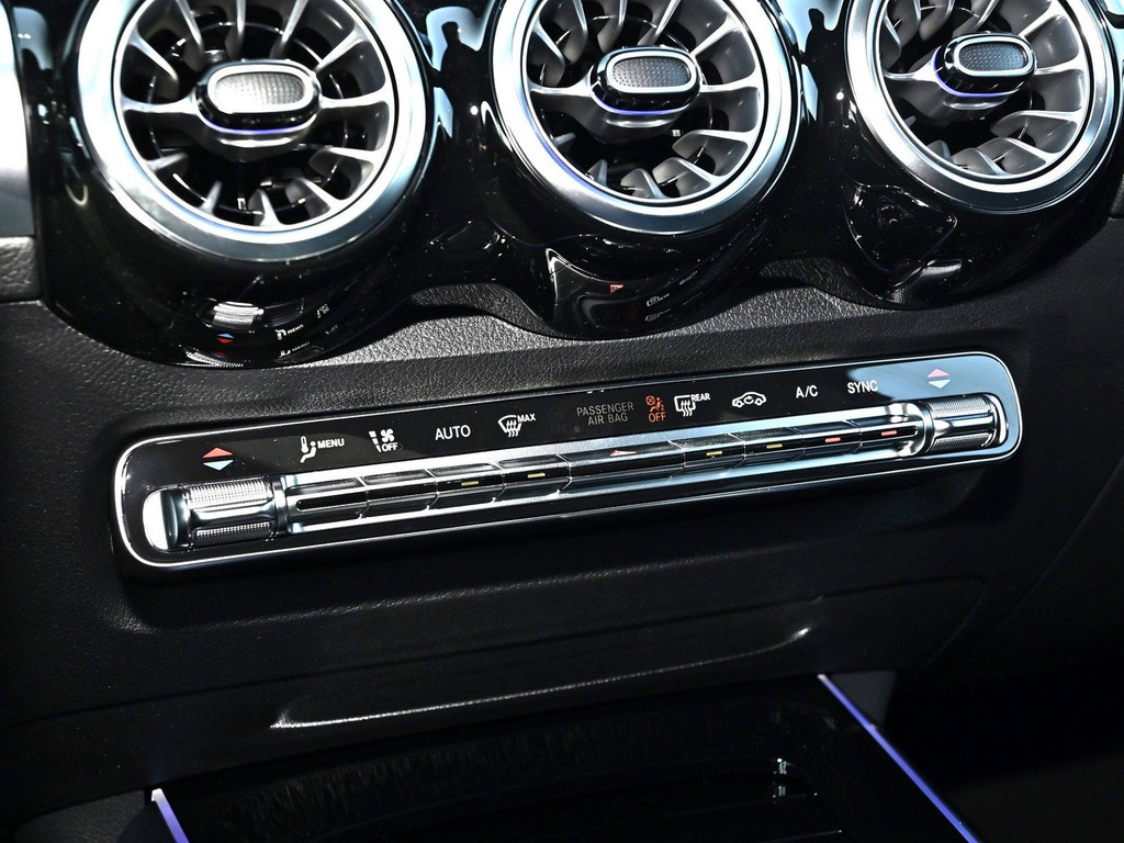 Bild 12 - GLB 200 AMG Special Edition