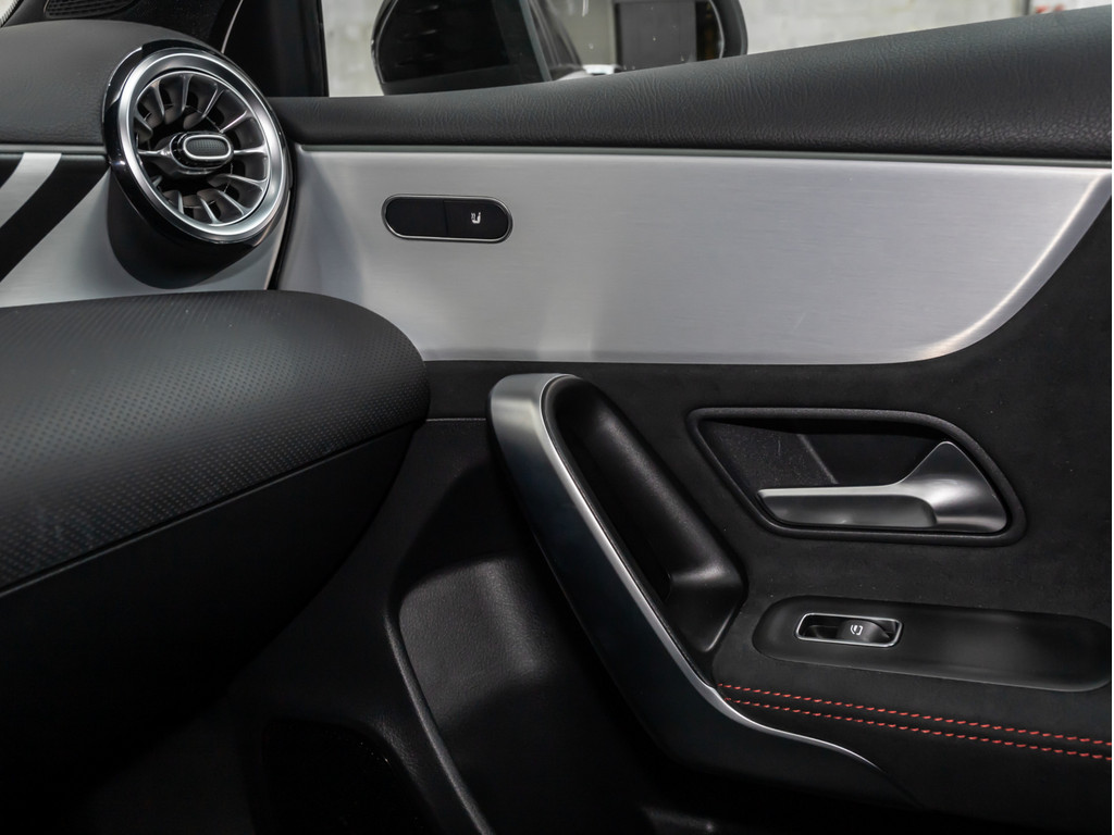 Bild 18 - A 35 AMG 4M Premium