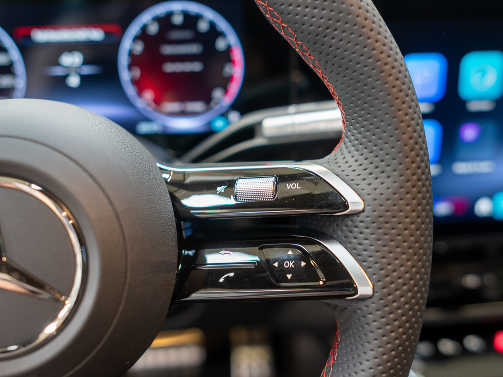 Bild 16 - CLA 180 Coupe AMG Line