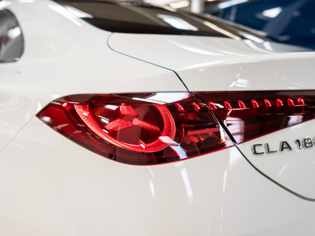 Bild 28 - CLA 180 Coupe AMG Line