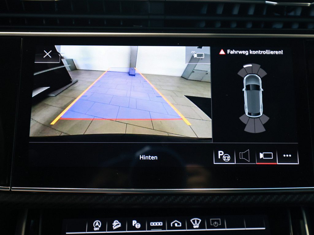 Bild 13 - RS Q8 SUV performance 471 kW tiptronic