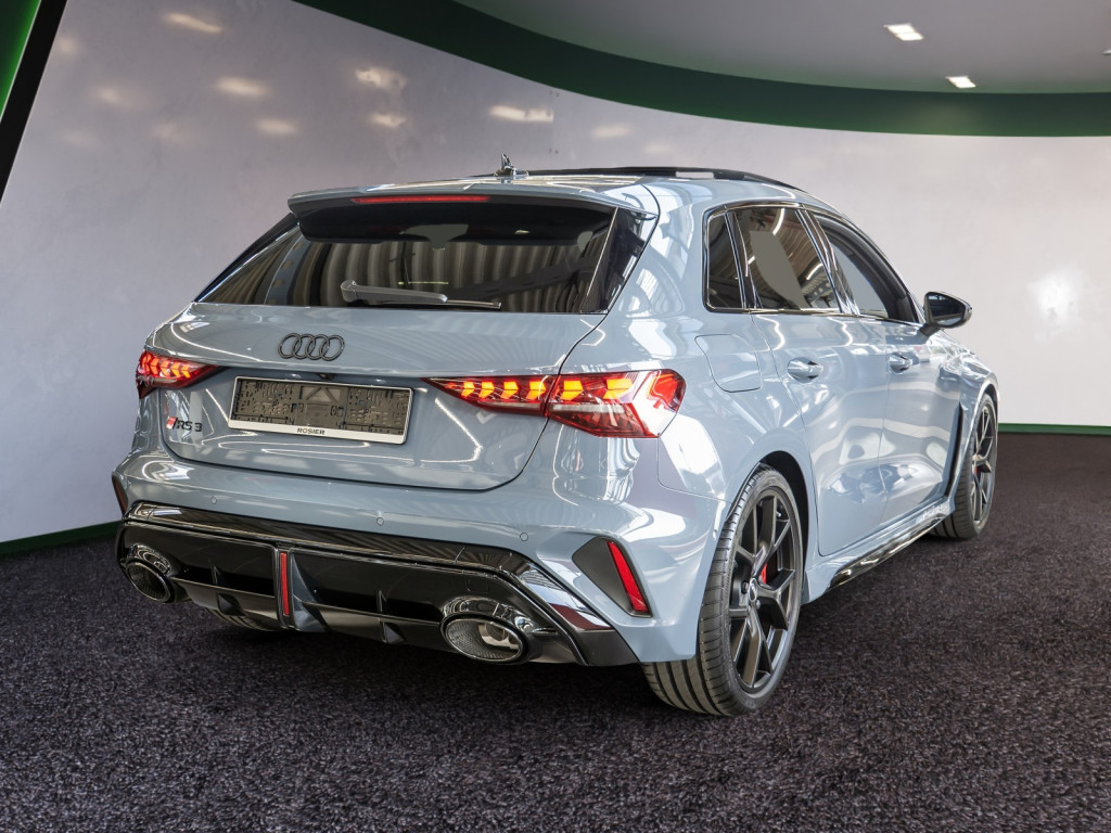 Bild 4 - RS 3 Sportback S tronic quattro