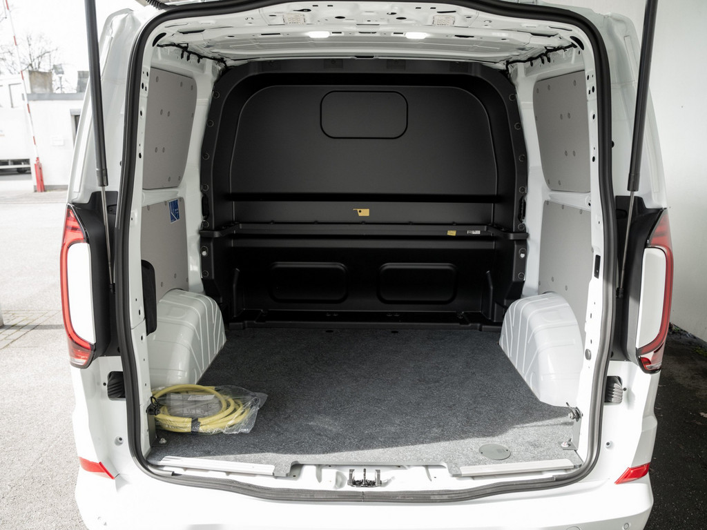 Bild 24 - T7 e-Transporter Kastenwagen Plus BEV 160 kW