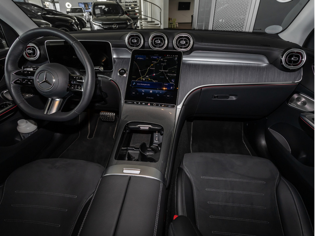 Bild 9 - GLC 300 e 4M AMG Sport Advanced +