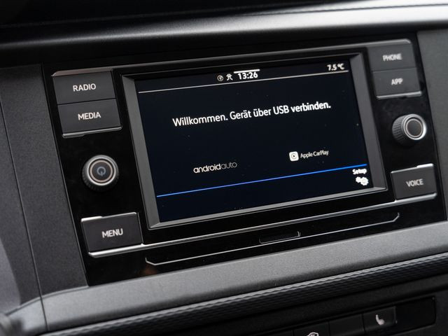 Bild 12 - T6.1 Kasten KR 2.0 TDI KLIMA + PDC + RFK + SHZ + GJR