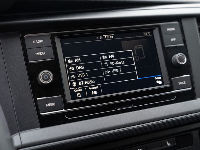 Bild 13 - T6.1 Kasten KR 2.0 TDI KLIMA + PDC + RFK + SHZ + GJR