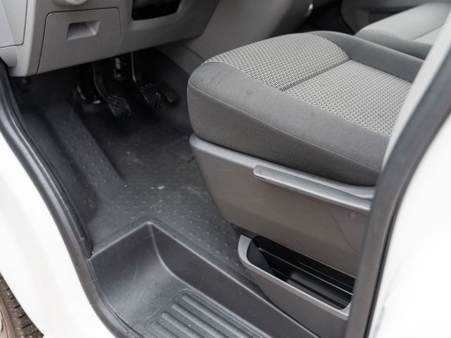 Bild 21 - T6.1 Kasten KR 2.0 TDI KLIMA + PDC + RFK + SHZ + GJR