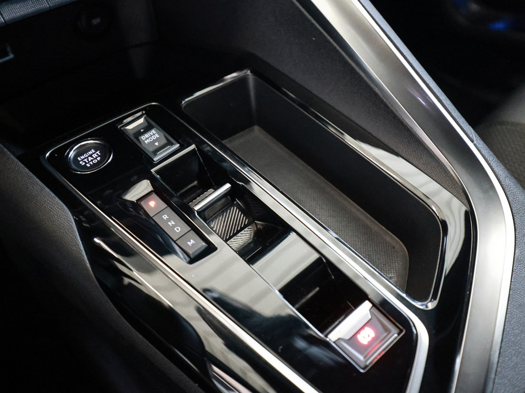 Bild 13 - 3008 GT HYBRID 136 e-DSC6