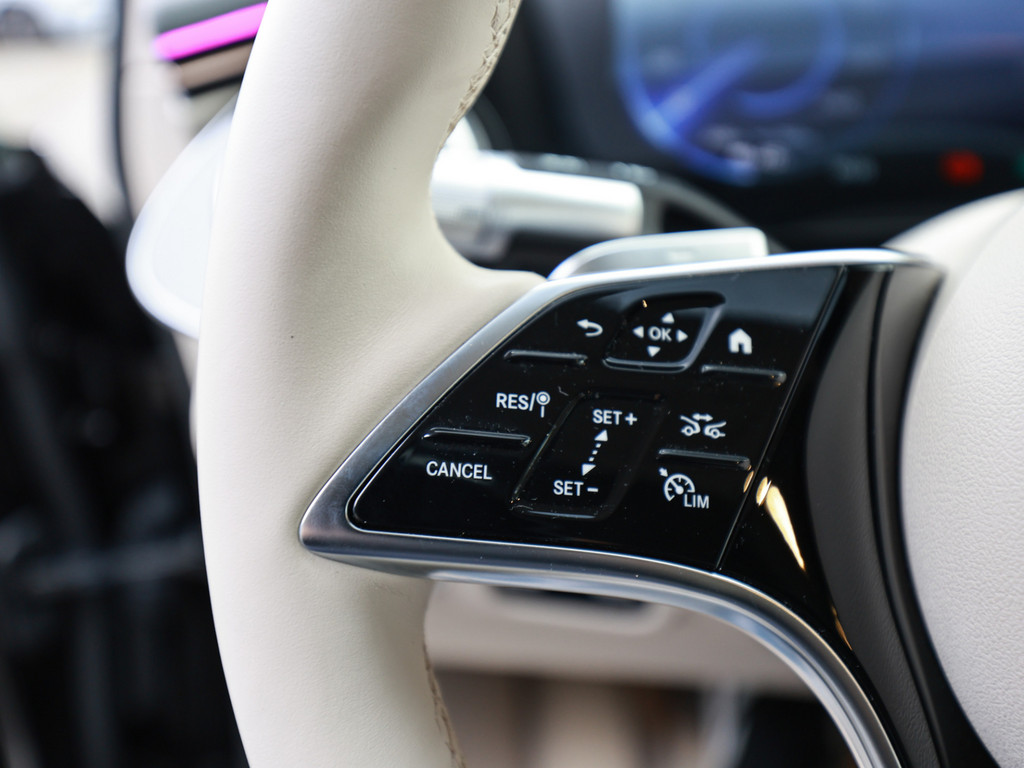 Bild 29 - EQS 580 4M AMG Sport Premium + Hyperscreen