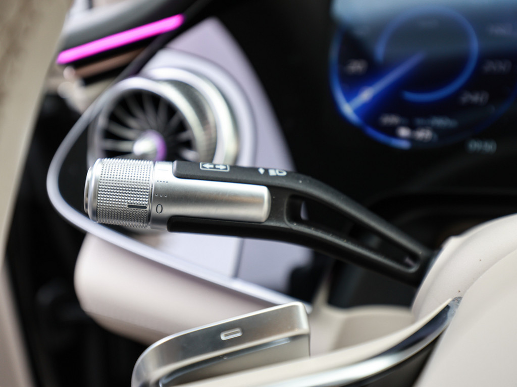 Bild 31 - EQS 580 4M AMG Sport Premium + Hyperscreen