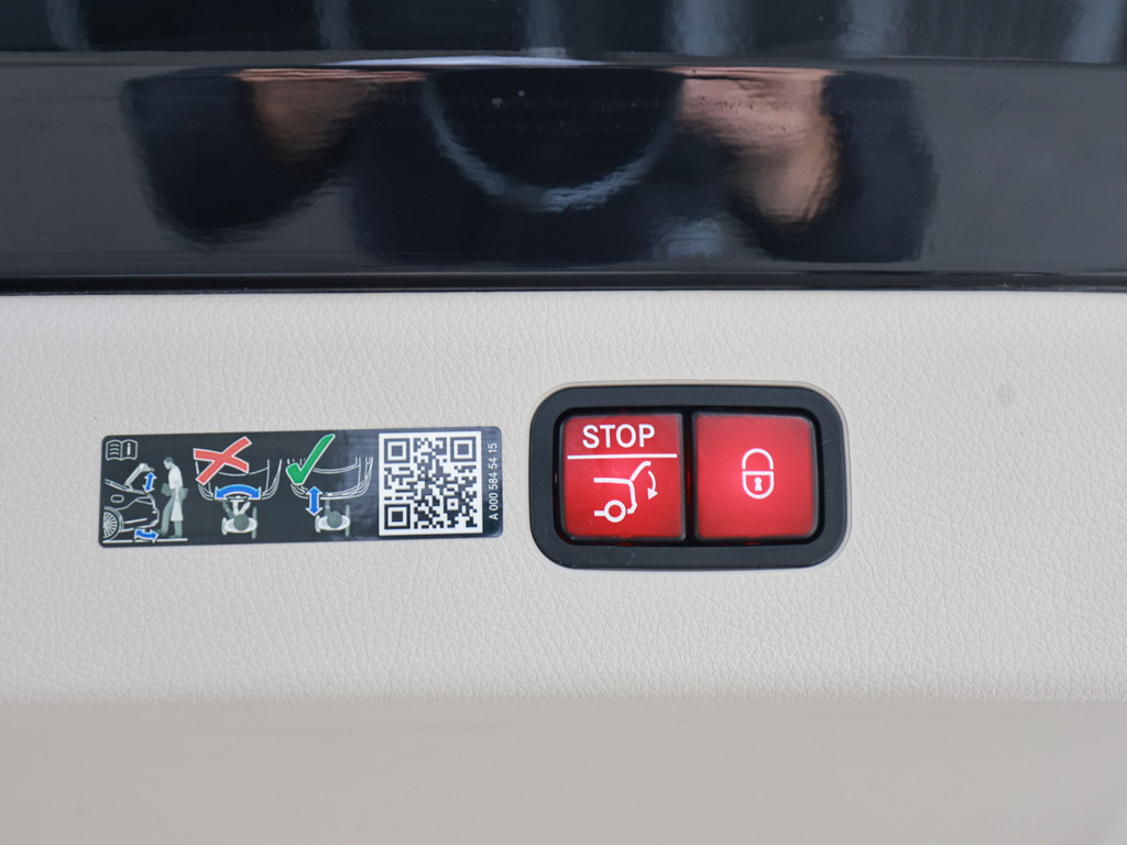 Bild 36 - EQS 580 4M AMG Sport Premium + Hyperscreen