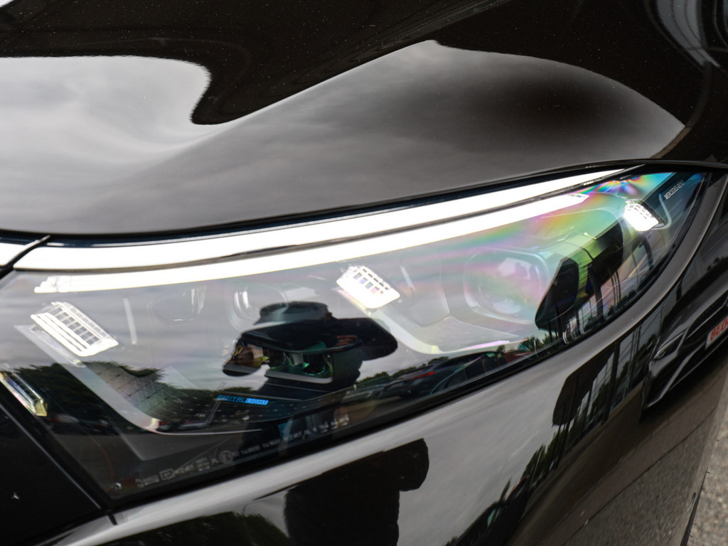 Bild 37 - EQS 580 4M AMG Sport Premium + Hyperscreen