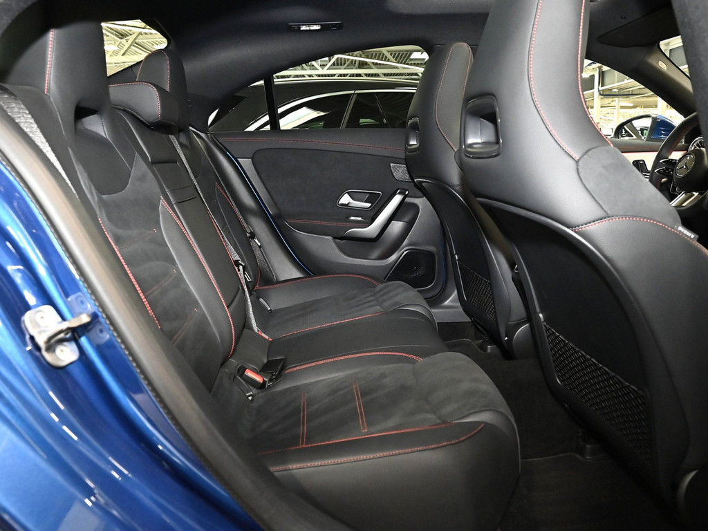 Bild 8 - CLA 250 e Coupé AMG Sport Premium