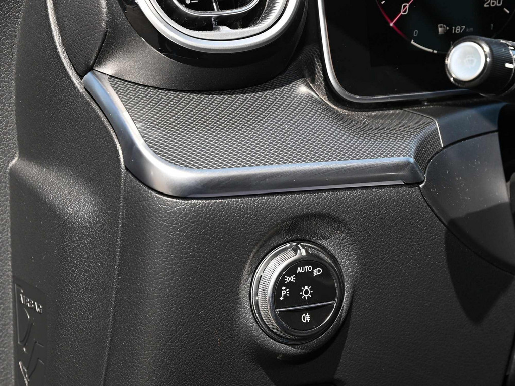 Bild 27 - C 300 e T Avantgarde Advanced +