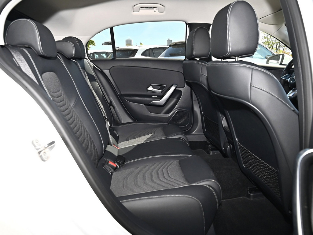 Bild 9 - A 250 e Progressive Advanced