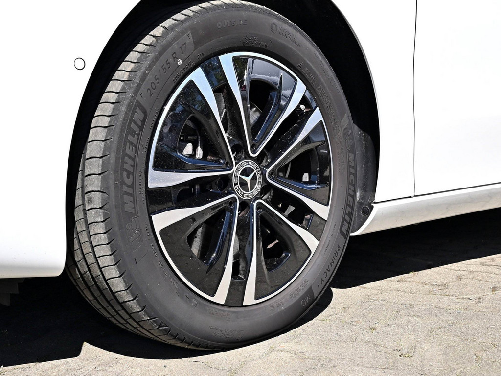 Bild 10 - A 250 e Progressive Advanced