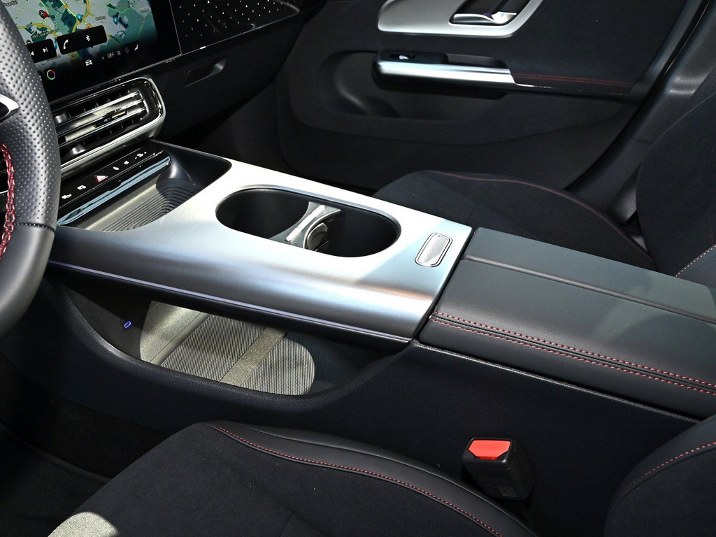 Bild 13 - CLA 180 AMG Line