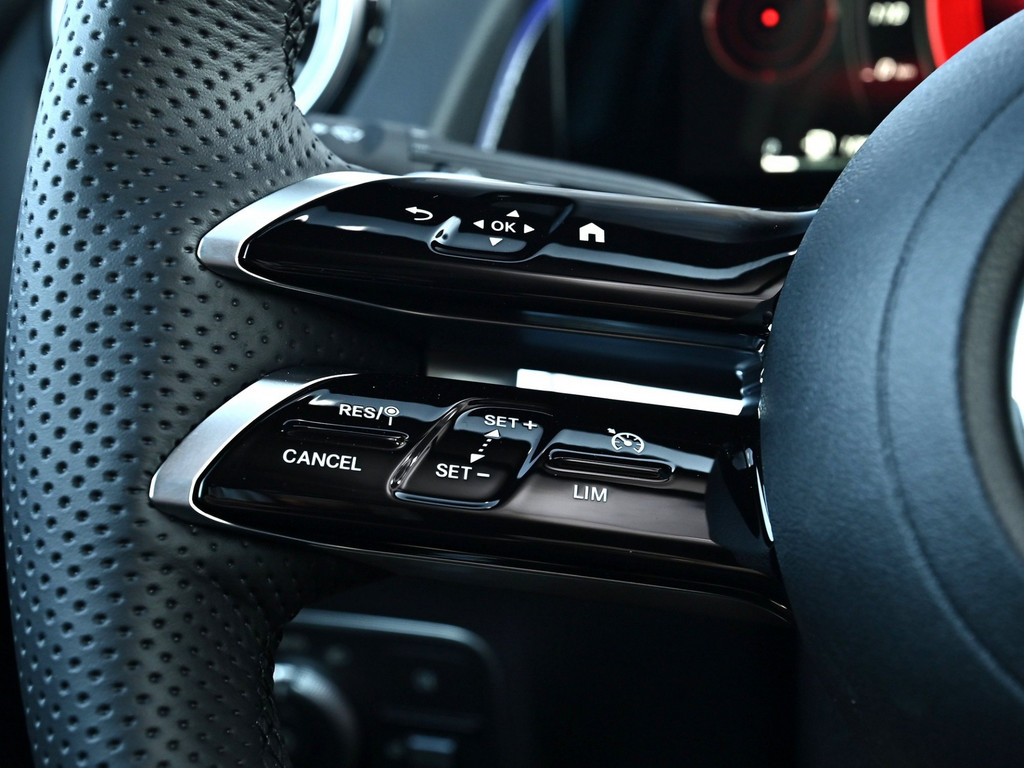 Bild 16 - GLB 200 d AMG Line