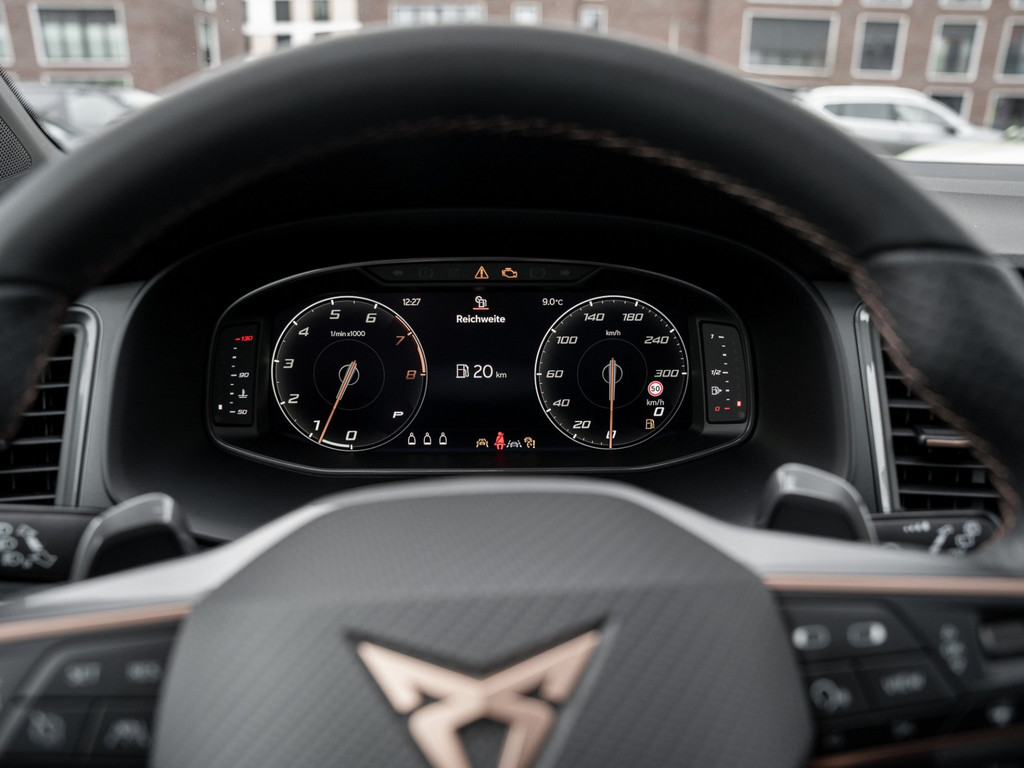 Bild 21 - Ateca 1.5 TSI AHK, Kam., Navi Sportp.
