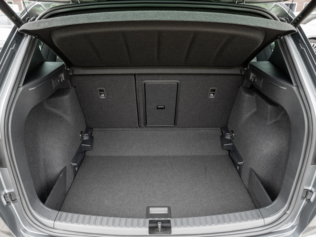 Bild 29 - Ateca 1.5 TSI AHK, Kam., Navi Sportp.