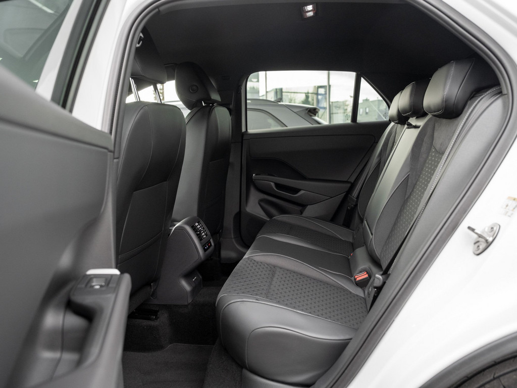 Bild 9 - T-Roc R-Line 1.5 l eTSI DSG IQLight