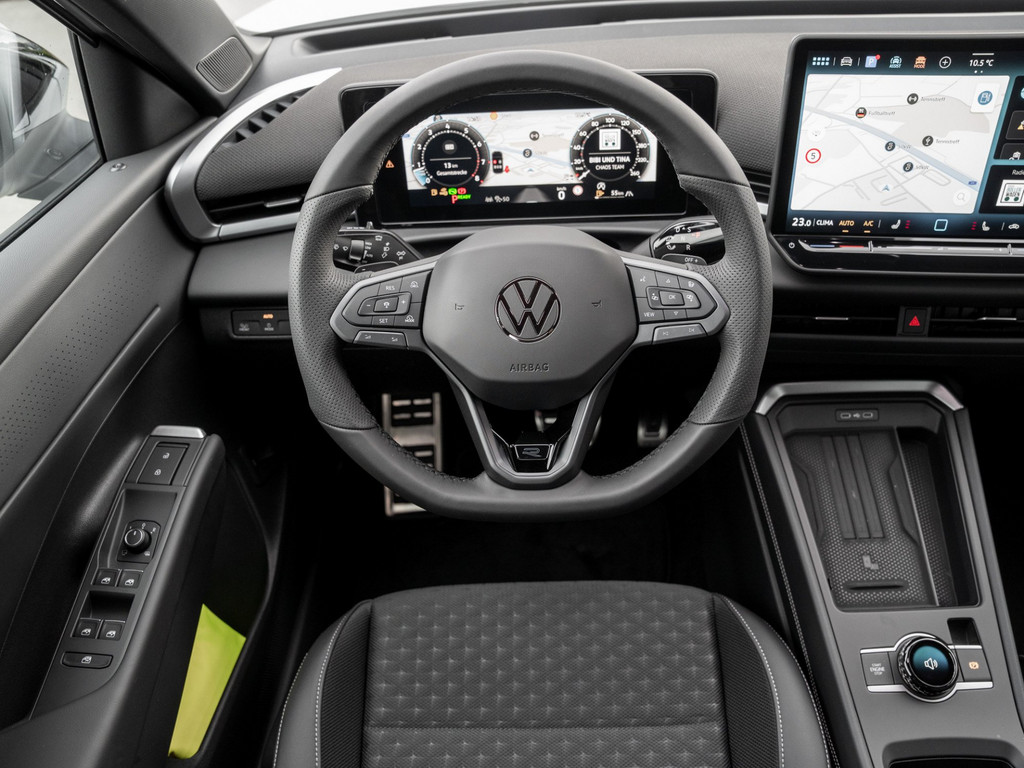 Bild 12 - T-Roc R-Line 1.5 l eTSI DSG IQLight