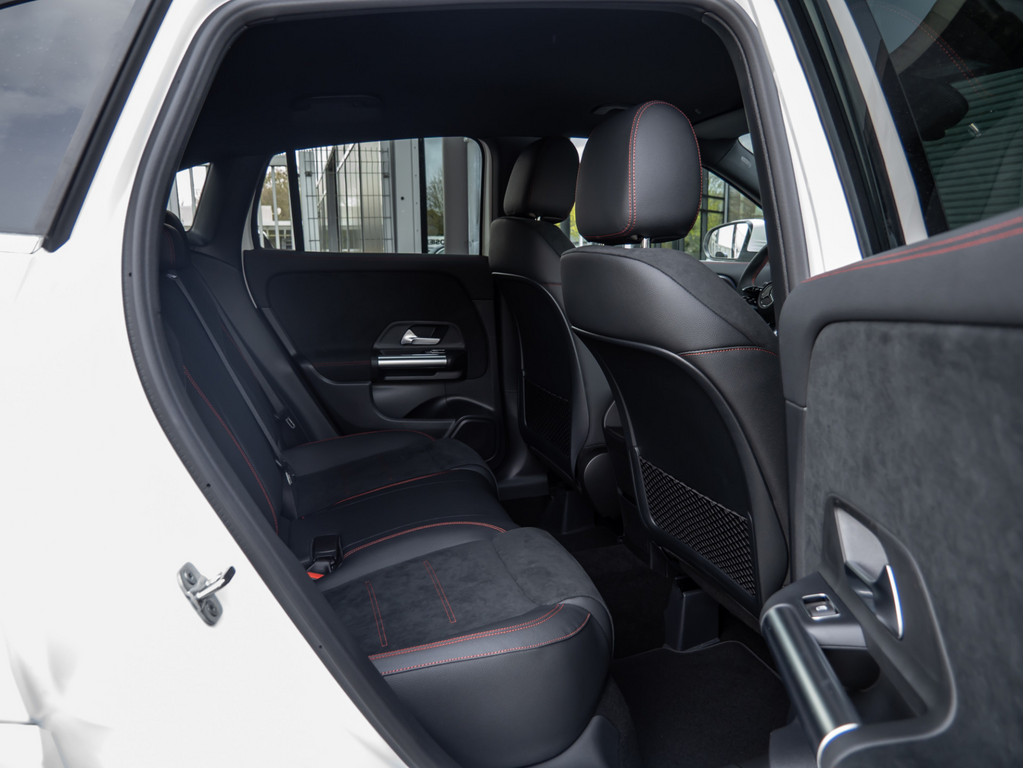 Bild 5 - GLA 200 AMG
