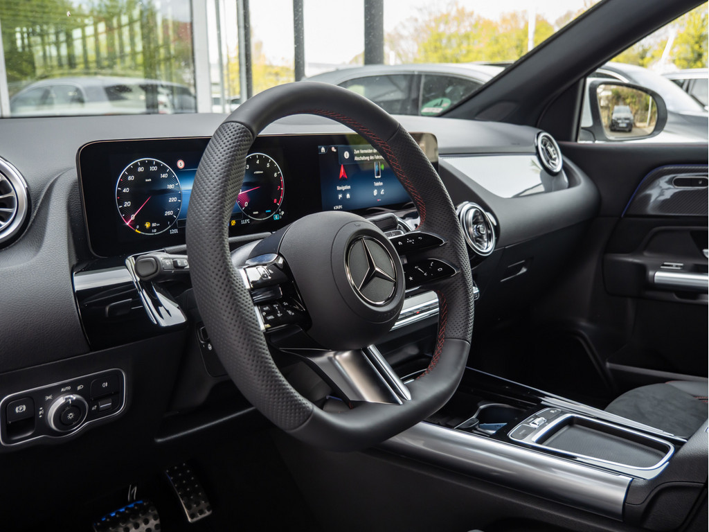 Bild 24 - GLA 200 AMG