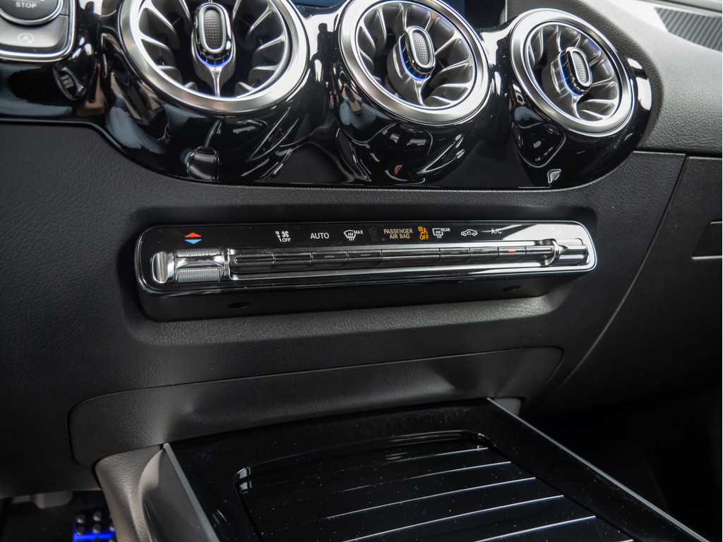 Bild 12 - GLA 200 AMG Line Advanced Plus