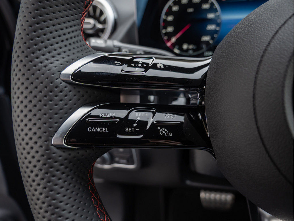Bild 17 - GLA 200 AMG Line Advanced Plus