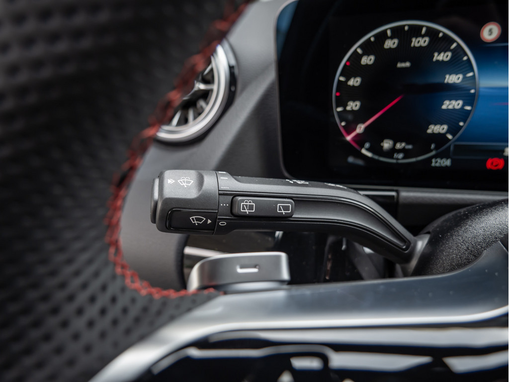 Bild 18 - GLA 200 AMG Line Advanced Plus