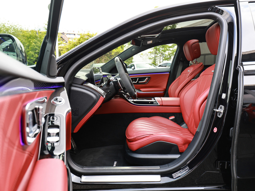 Bild 12 - S 63 AMG E Performance Lang Exklusiv