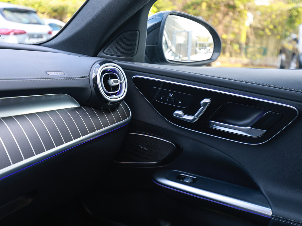 Bild 18 - C 300 de AMG Sport Advanced + 
