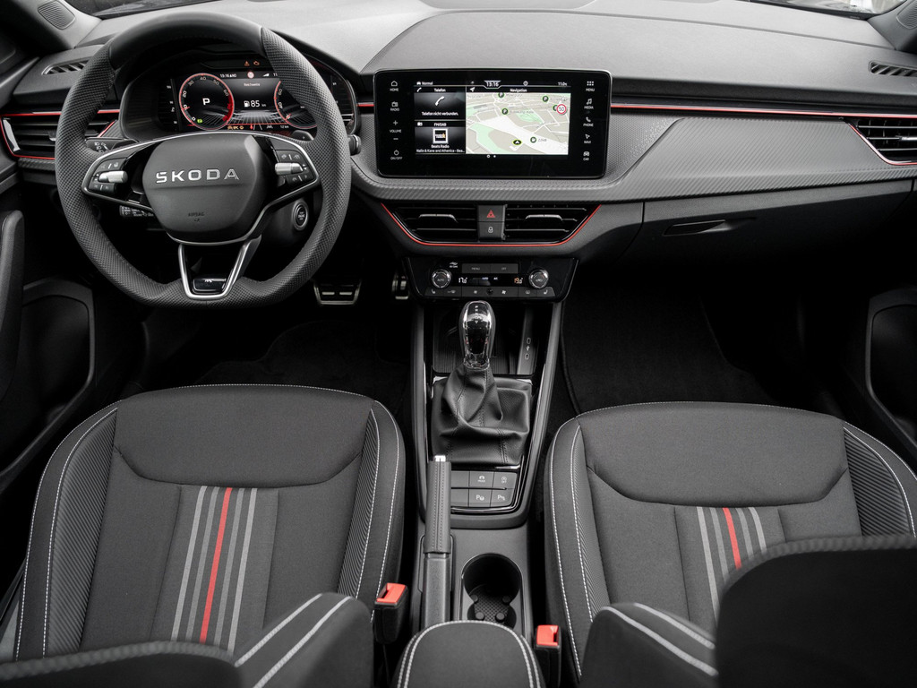Bild 12 - Kamiq Monte Carlo 1.5 TSI DSG Pano AHK Navi ACC