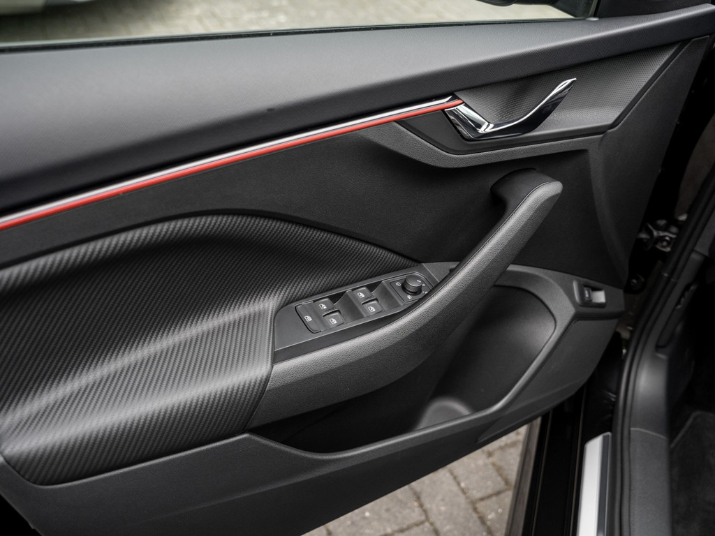 Bild 29 - Kamiq Monte Carlo 1.5 TSI DSG Pano AHK Navi ACC