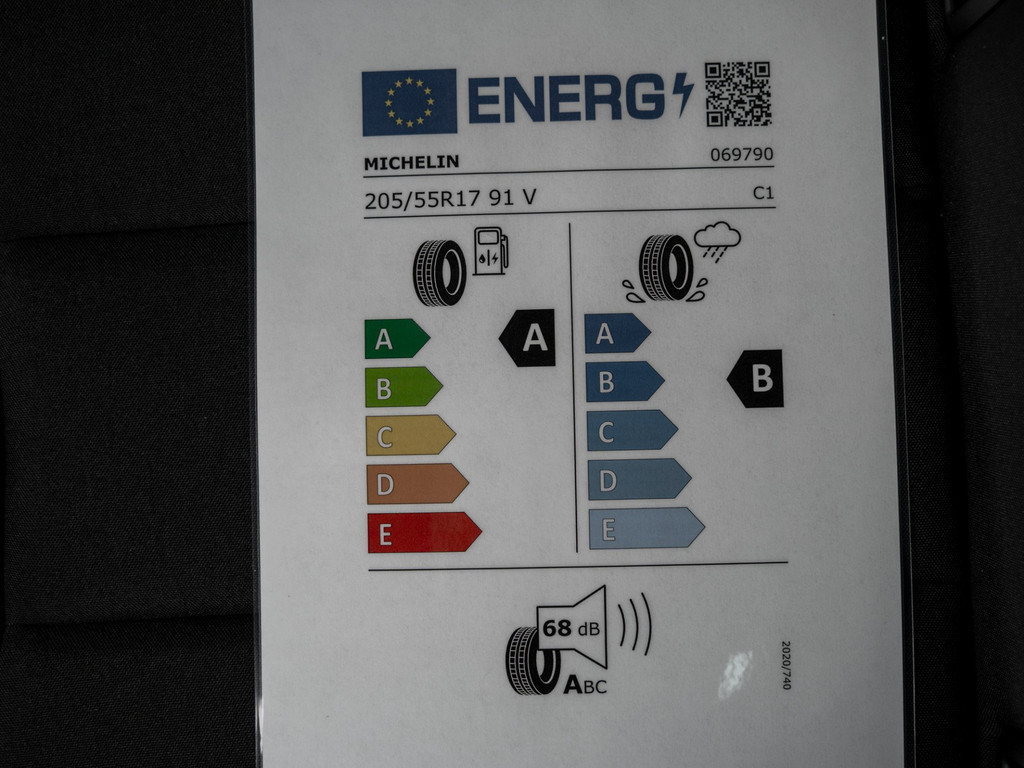 Bild 14 - Kamiq Balance 1.0 TSI AHK Kam. Navi ACC LED