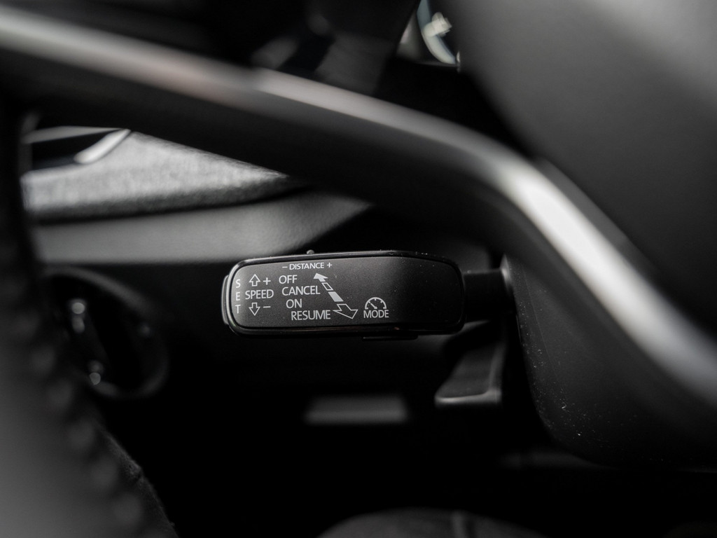 Bild 27 - Kamiq Balance 1.0 TSI AHK Kam. Navi ACC LED