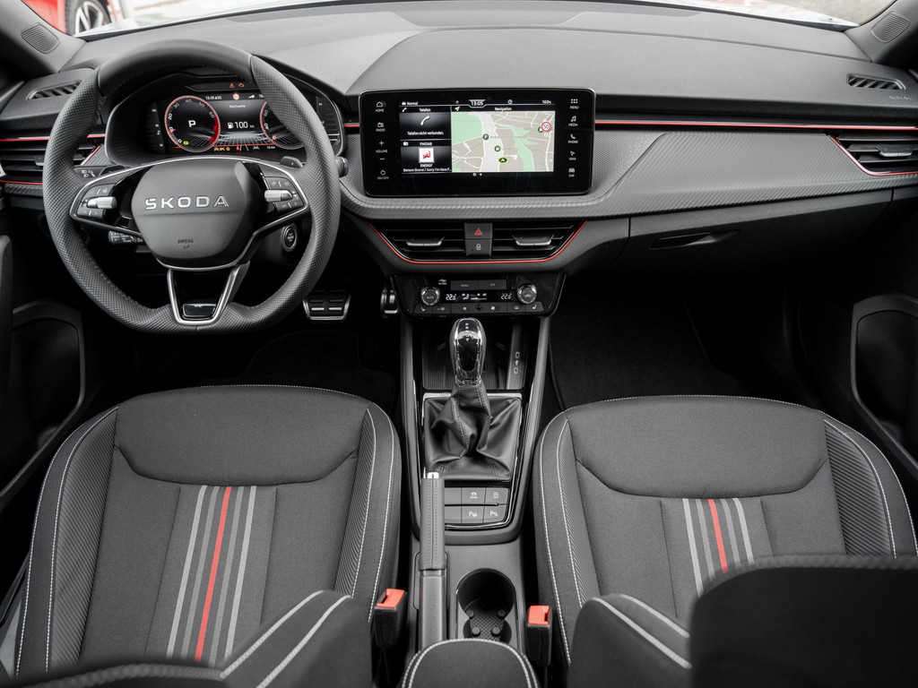 Bild 12 - Kamiq Monte Carlo 1.5 TSI DSG Pano AHK Navi ACC