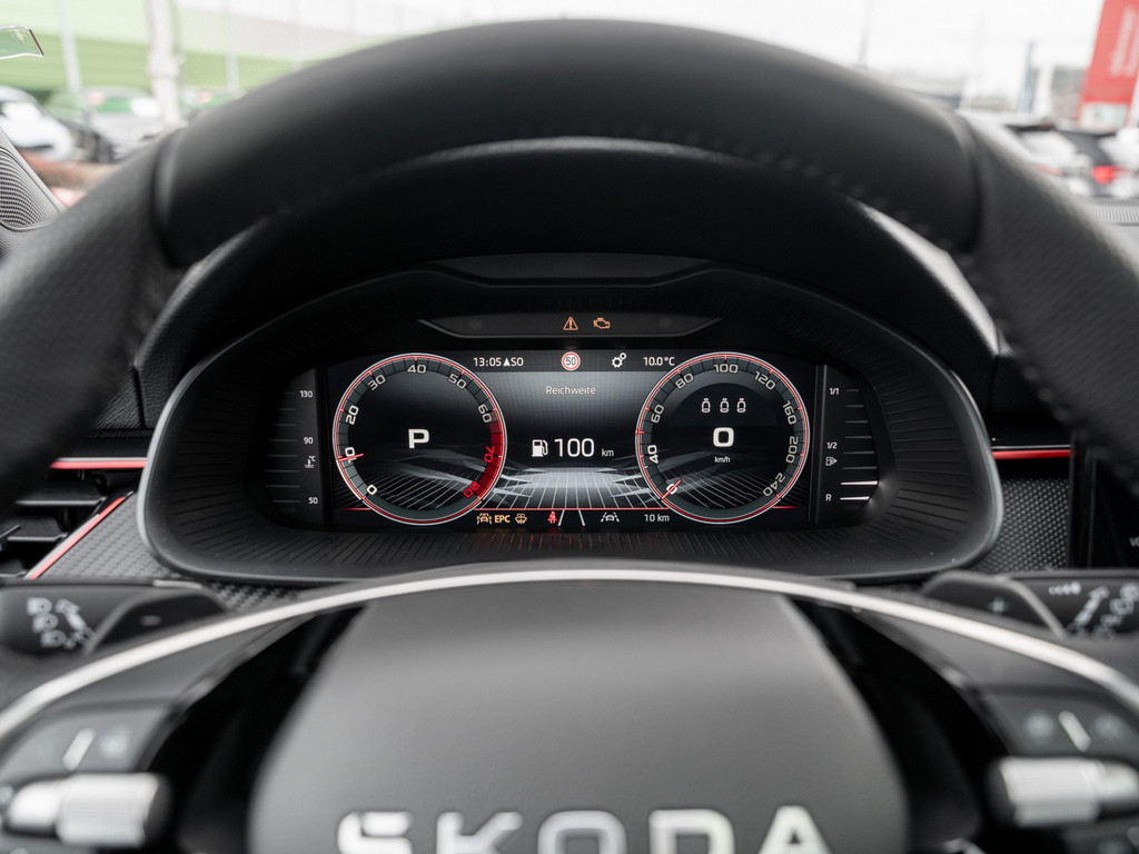 Bild 24 - Kamiq Monte Carlo 1.5 TSI DSG Pano AHK Navi ACC