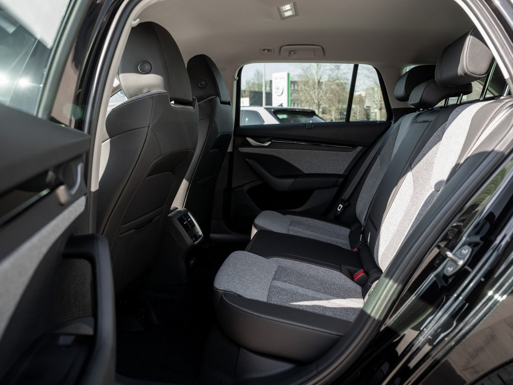 Bild 10 - Octavia Combi Balance 2.0 TDI DSG AHK Kam. ACC